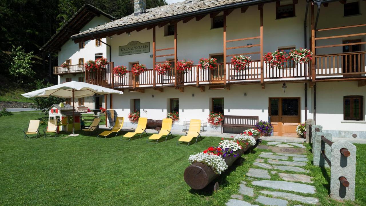 Dresalwoald Bed & Breakfast Gressoney-Saint-Jean Exterior photo